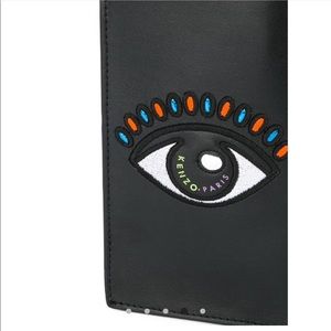 Kenzo Eye Phone Holder